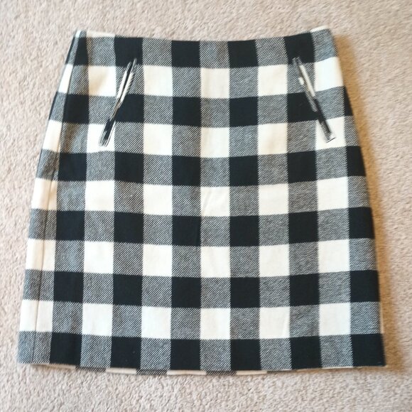 Women"s 2P Talbot Wool Blend Lined Mini Skirts with Pockets. Bundle of 2 - Picture 4 of 9